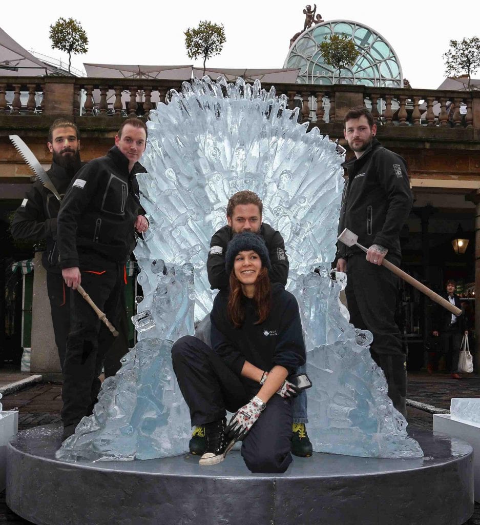 Iron throne & Full Team